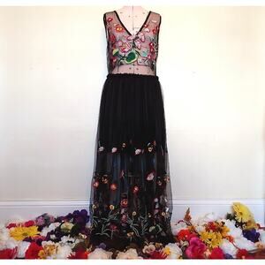 L'Atiste by Amy Floral Embroidered Mesh Midi Dress Gown Homecoming Prom Black S